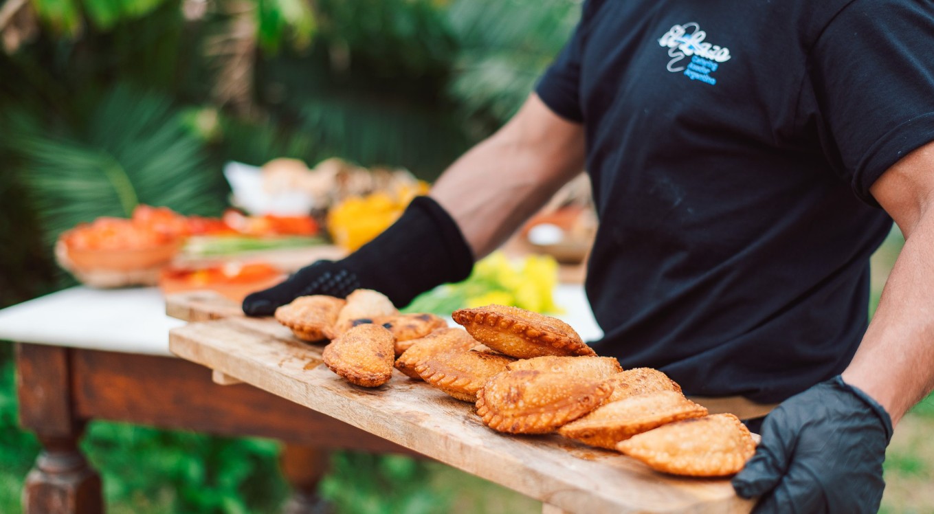 Razones para elegir asado argentino para el catering de tu boda